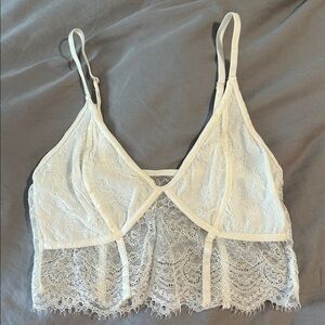 Dynamite S White Lace Crop Top
